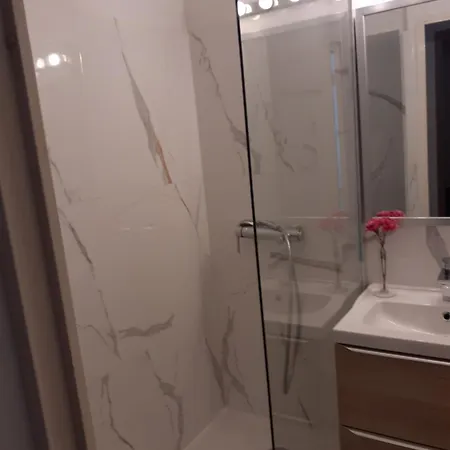 Design Vue Apartamento Cannes